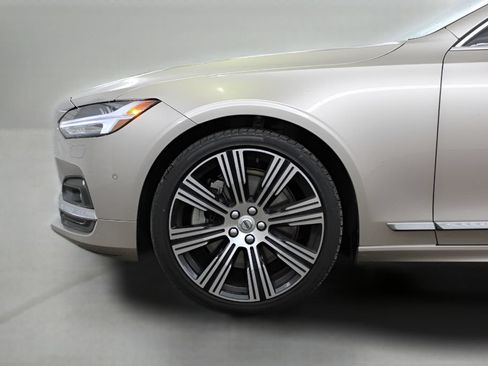 Certified 2023 Volvo S90 B6 Plus w/ Protection Package Premier AWD/4WD image 40