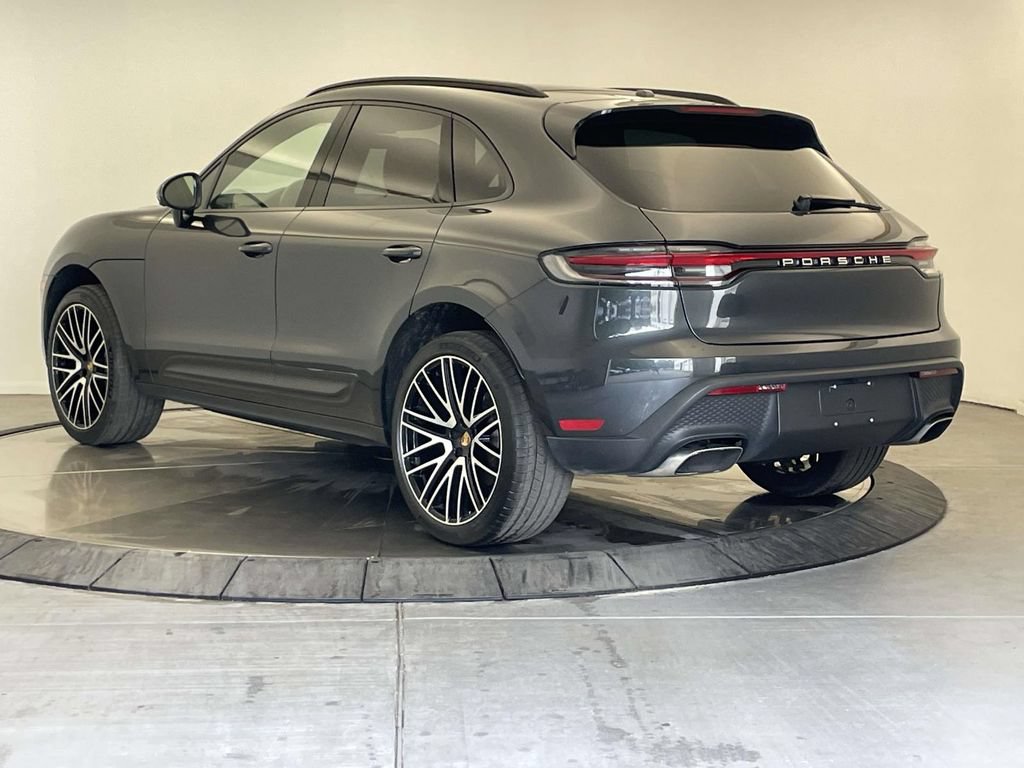 Certified 2023 Porsche Panamera 4 AWD/4WD image 49