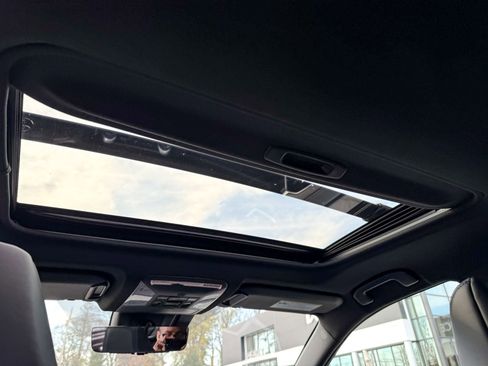 Used 2020 Toyota RAV4 XSE image 38