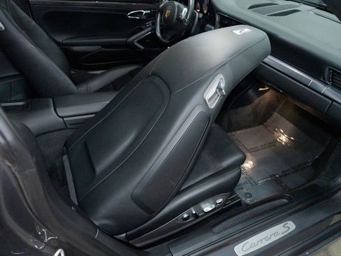 Used 2012 Porsche 911 Carrera S image 30