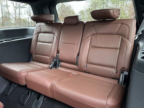 New 2026 Lincoln Navigator Reserve image 26