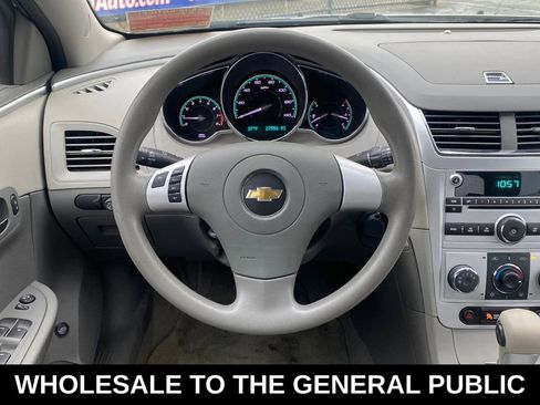 Used 2012 Chevrolet Malibu LS image 19