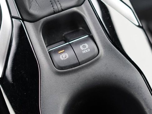 Used 2021 Toyota Corolla SE image 30