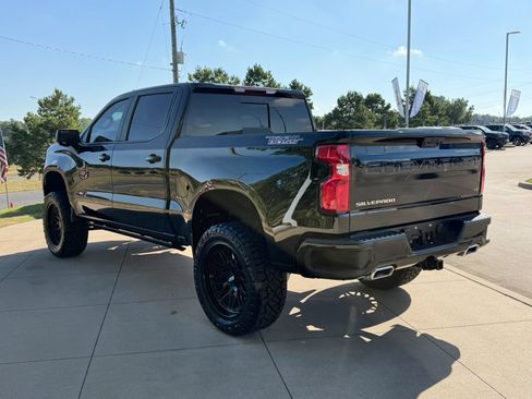 Used 2026 Chevrolet Silverado 1500 LT Trail Boss w/ Safety Package AWD/4WD image 4