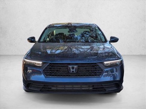 Used 2024 Honda Accord EX image 2