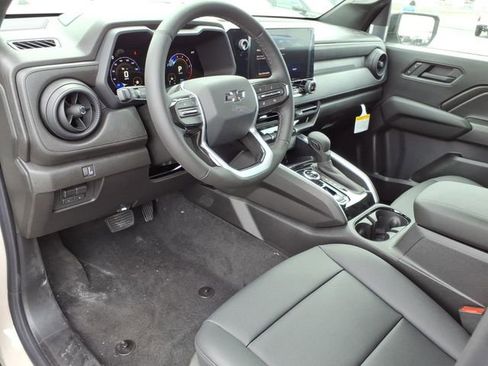 New 2026 Chevrolet Colorado Trail Boss AWD/4WD image 5