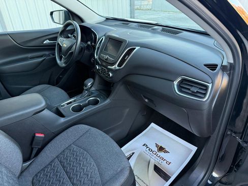 Used 2023 Chevrolet Equinox LT FWD image 22