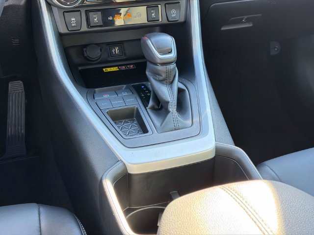 Used 2024 Toyota RAV4 XLE Premium w/ Weather Package FWD image 17