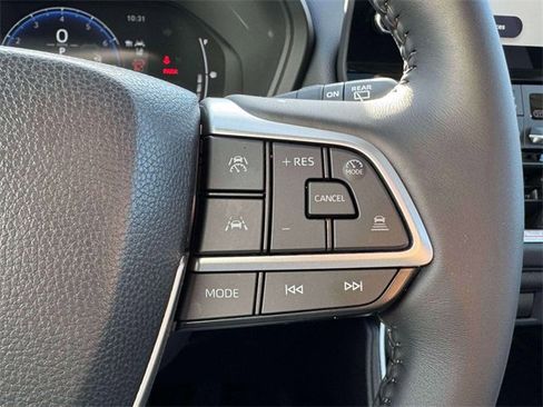 Used 2026 Toyota Grand Highlander XLE image 24