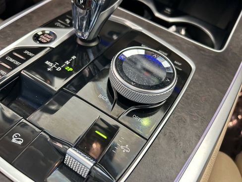 Used 2019 BMW X7 xDrive40i image 65