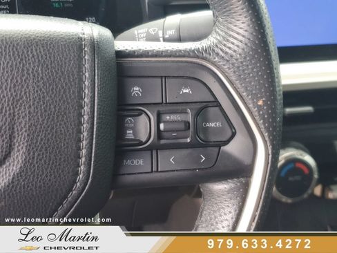 Used 2024 Toyota Tacoma TRD Off-Road AWD/4WD image 22
