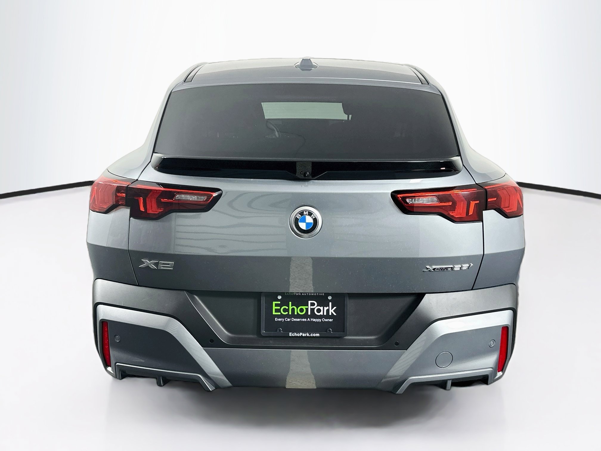 Used 2026 BMW X2 xDrive28i AWD/4WD image 7