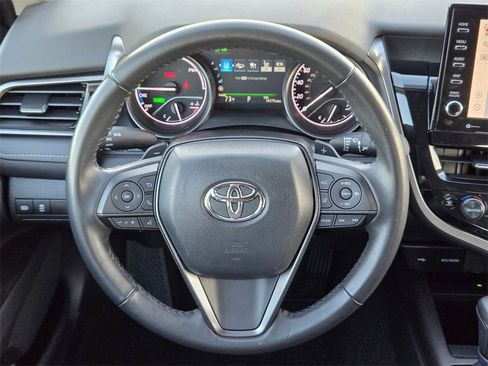 Used 2023 Toyota Camry XSE w/ Navigation Package image 21