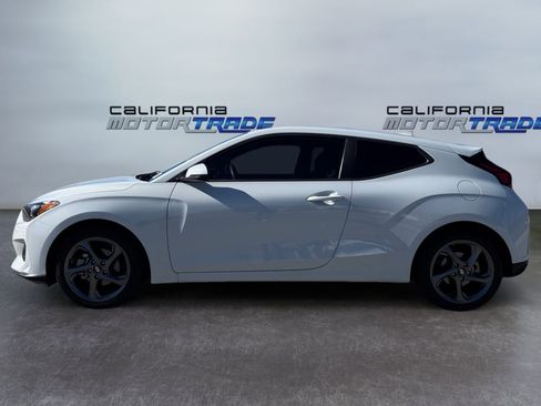 Used 2019 Hyundai Veloster 2.0 image 8