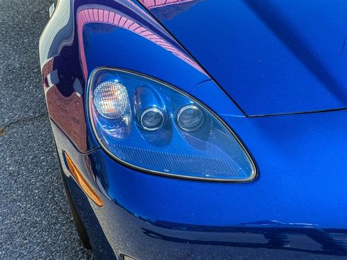 Used 2007 Chevrolet Corvette Z06 w/ Preferred Equipment Group image 12