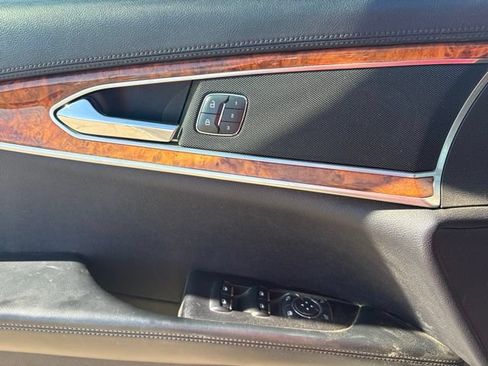 Used 2017 Lincoln MKX Reserve AWD/4WD image 11
