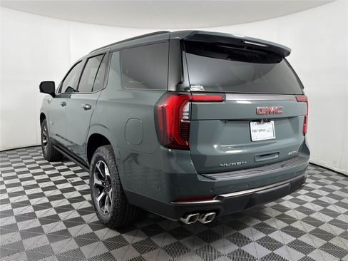 New 2026 GMC Yukon AT4 Ultimate AWD/4WD image 4