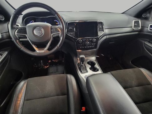 Used 2022 Jeep Grand Cherokee Laredo X AWD/4WD image 6