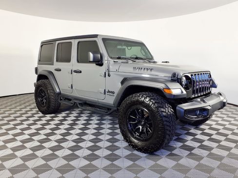 Used 2021 Jeep Wrangler Unlimited Sport AWD/4WD image 3
