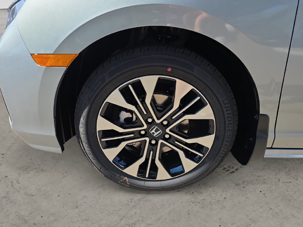 New 2026 Honda Odyssey Elite image 9