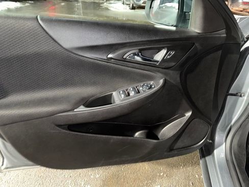 Used 2024 Chevrolet Malibu LT image 14
