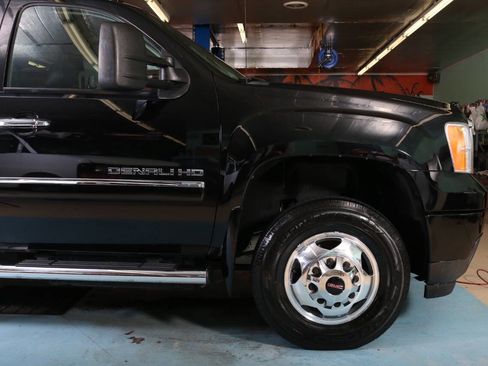 Used 2012 GMC Sierra 3500 Denali image 14