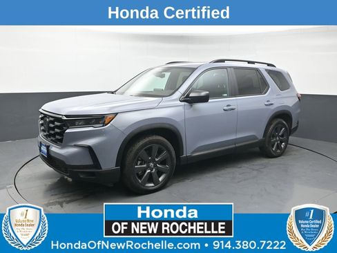 Certified 2025 Honda Pilot Sport image 1