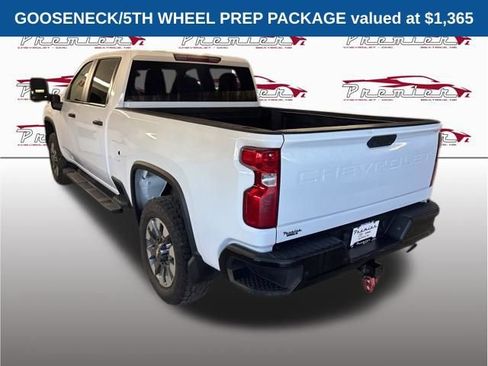 Used 2024 Chevrolet Silverado 2500 Custom w/ Custom Value Package AWD/4WD image 4