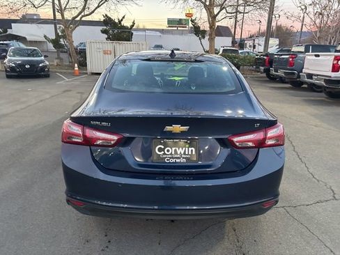 Used 2021 Chevrolet Malibu LT image 7