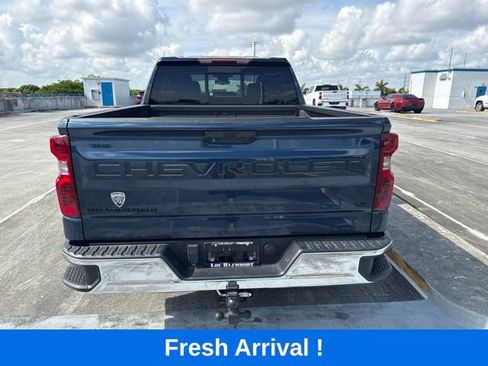 Used 2022 Chevrolet Silverado 1500 LT w/ Safety Package RWD image 15