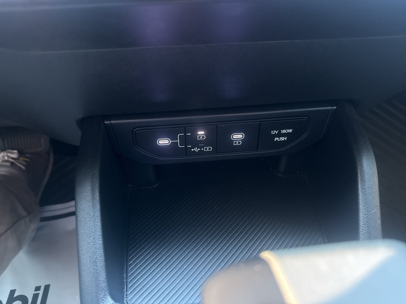 Used 2025 Kia K4 FWD image 13
