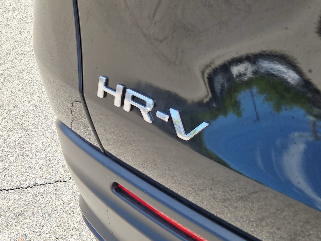New 2027 Honda HR-V LX image 5
