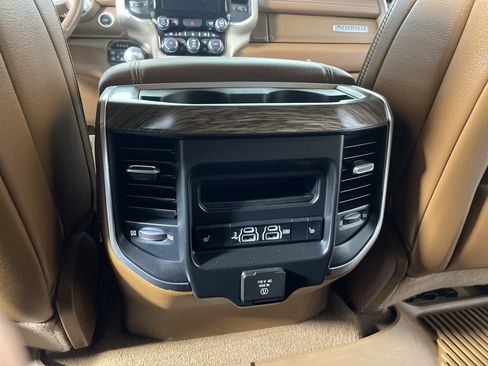 Used 2019 RAM 1500 Laramie image 20