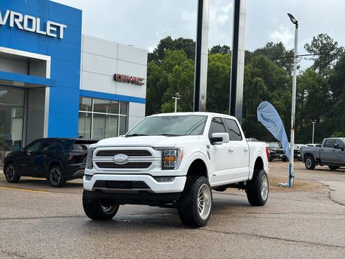Used 2021 Ford F150 Lariat AWD/4WD image 10