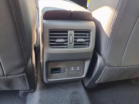 New 2025 Nissan Rogue SL w/ Tech Package image 28