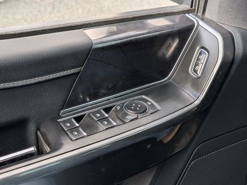 Certified 2022 Ford F150 XLT w/ Equipment Group 302A High image 18