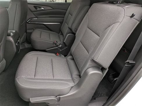 New 2026 Chevrolet Traverse LT w/ Driver Confidence Package image 25