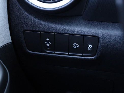 Used 2022 Hyundai Kona SEL w/ Convenience Package image 21