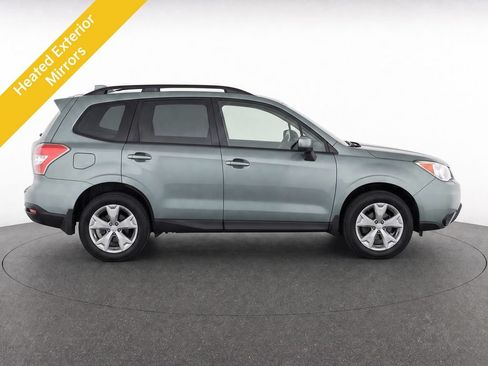 Used 2016 Subaru Forester 2.5i Premium w/ All-Weather Package AWD/4WD image 8