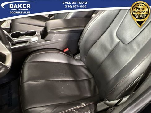 Used 2011 GMC Terrain SLT w/ Cargo Package image 18