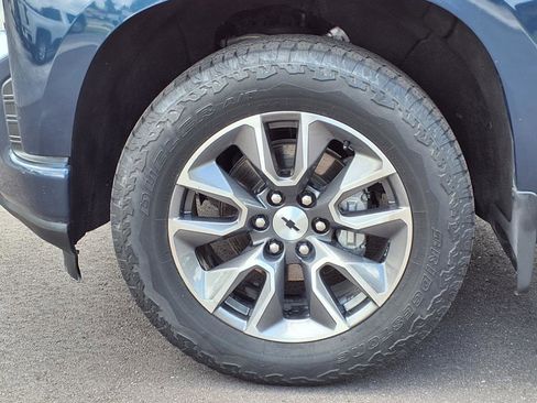 Certified 2021 Chevrolet Silverado 1500 RST image 26