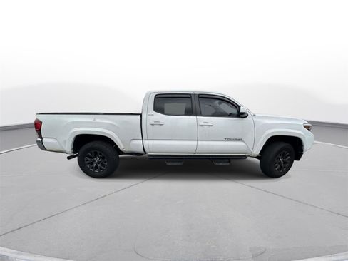 Used 2020 Toyota Tacoma SR5 image 5