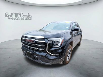 Used 2025 GMC Terrain Elevation
