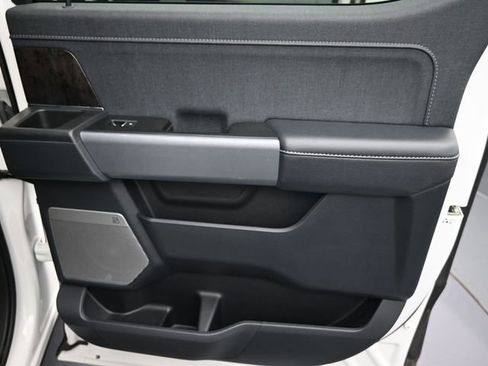 Used 2022 Ford F150 Lariat image 26