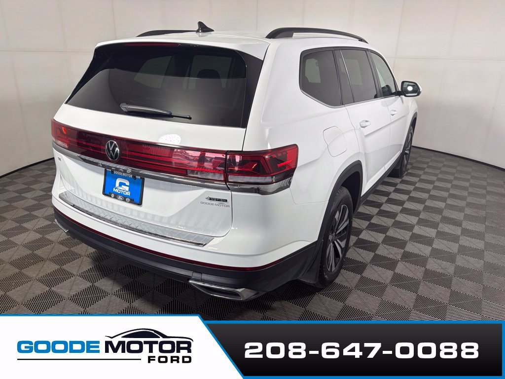 Used 2025 Volkswagen Atlas SE AWD/4WD image 7