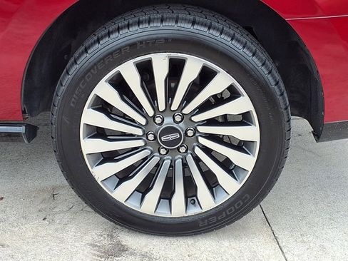 Used 2019 Lincoln Navigator Reserve AWD/4WD image 26