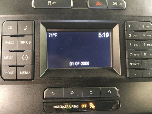 Used 2016 Ford F150 XLT w/ Equipment Group 301A Mid RWD image 25