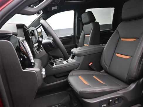 New 2026 GMC Sierra 2500 AT4 w/ AT4 Premium Plus Package image 9