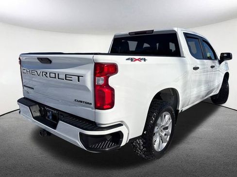 Used 2021 Chevrolet Silverado 1500 Custom w/ LPO, Dark Essentials Package image 13