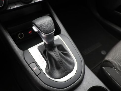 Used 2024 Kia Forte LXS image 25